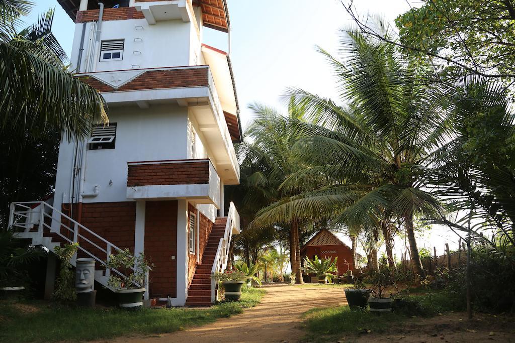 Lonely Beach Resort Tangalle Zewnętrze zdjęcie